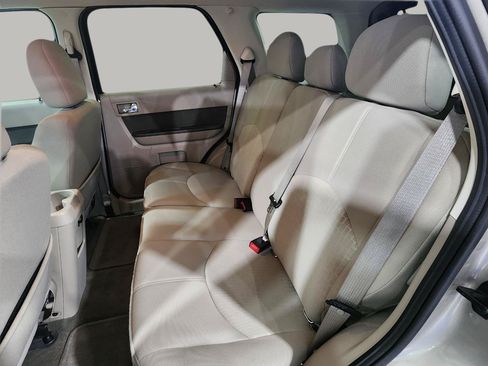 Used 2010 Mercury Mariner 4WD image 24