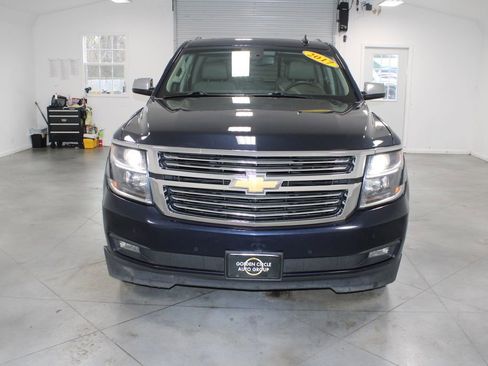 Used 2017 Chevrolet Tahoe Premier image 3