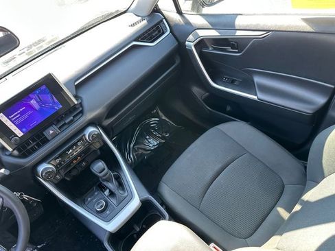 Used 2023 Toyota RAV4 LE image 20