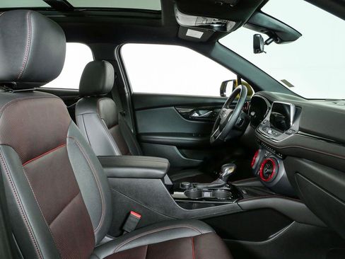 Used 2022 Chevrolet Blazer RS w/ Enhanced Convenience Package FWD image 24