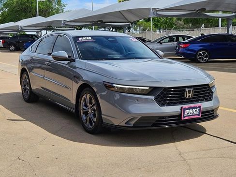 Used 2024 Honda Accord EX-L image 3