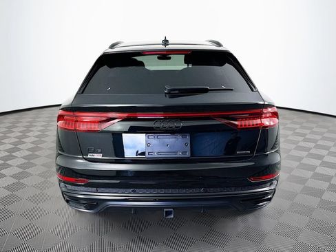Used 2023 Audi Q8 Prestige AWD/4WD image 8