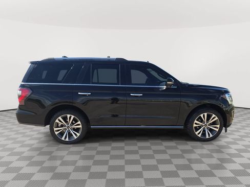 Used 2020 Ford Expedition Limited w/ Equipment Group 302A AWD/4WD image 8