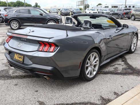 Used 2024 Ford Mustang GT Premium RWD image 4