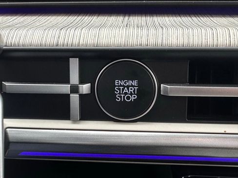 Certified 2025 Hyundai Santa Fe Calligraphy image 39