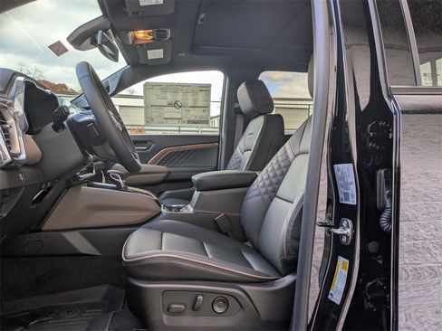 New 2026 GMC Canyon Denali image 12