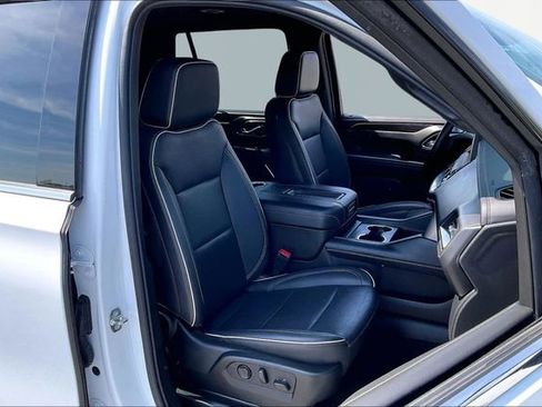 Used 2024 Chevrolet Tahoe Premier image 20