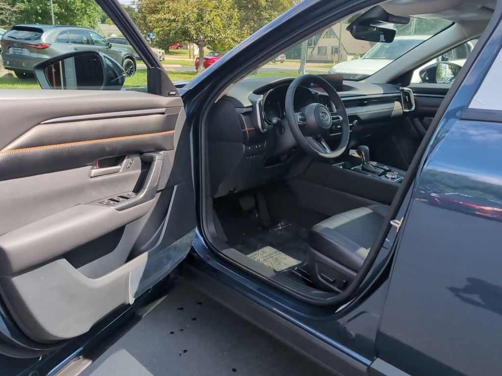 New 2026 MAZDA CX-50 AWD 2.5 S w/ Cargo Package image 17