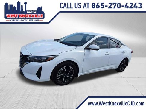 Used 2024 Nissan Sentra SV FWD image 1