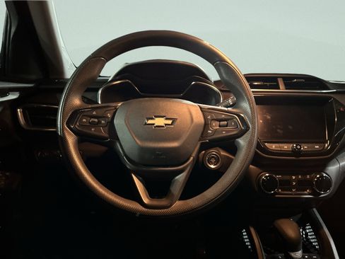 Used 2023 Chevrolet TrailBlazer LT w/ Convenience Package image 30