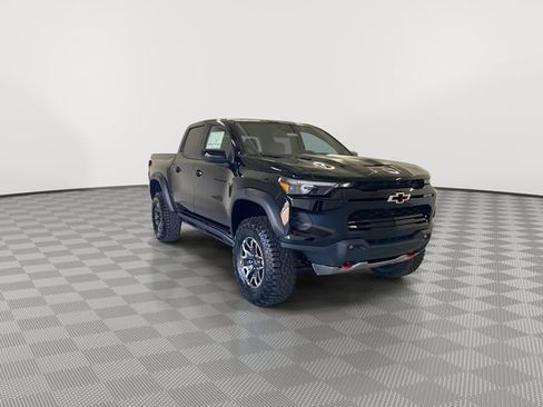 New 2026 Chevrolet Colorado ZR2 w/ Technology Package AWD/4WD image 2