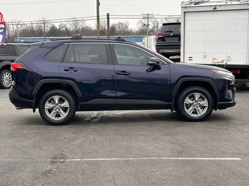 Used 2023 Toyota RAV4 XLE w/ Convenience Package image 4