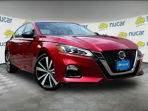 Used 2022 Nissan Altima 2.5 SR AWD/4WD image 1