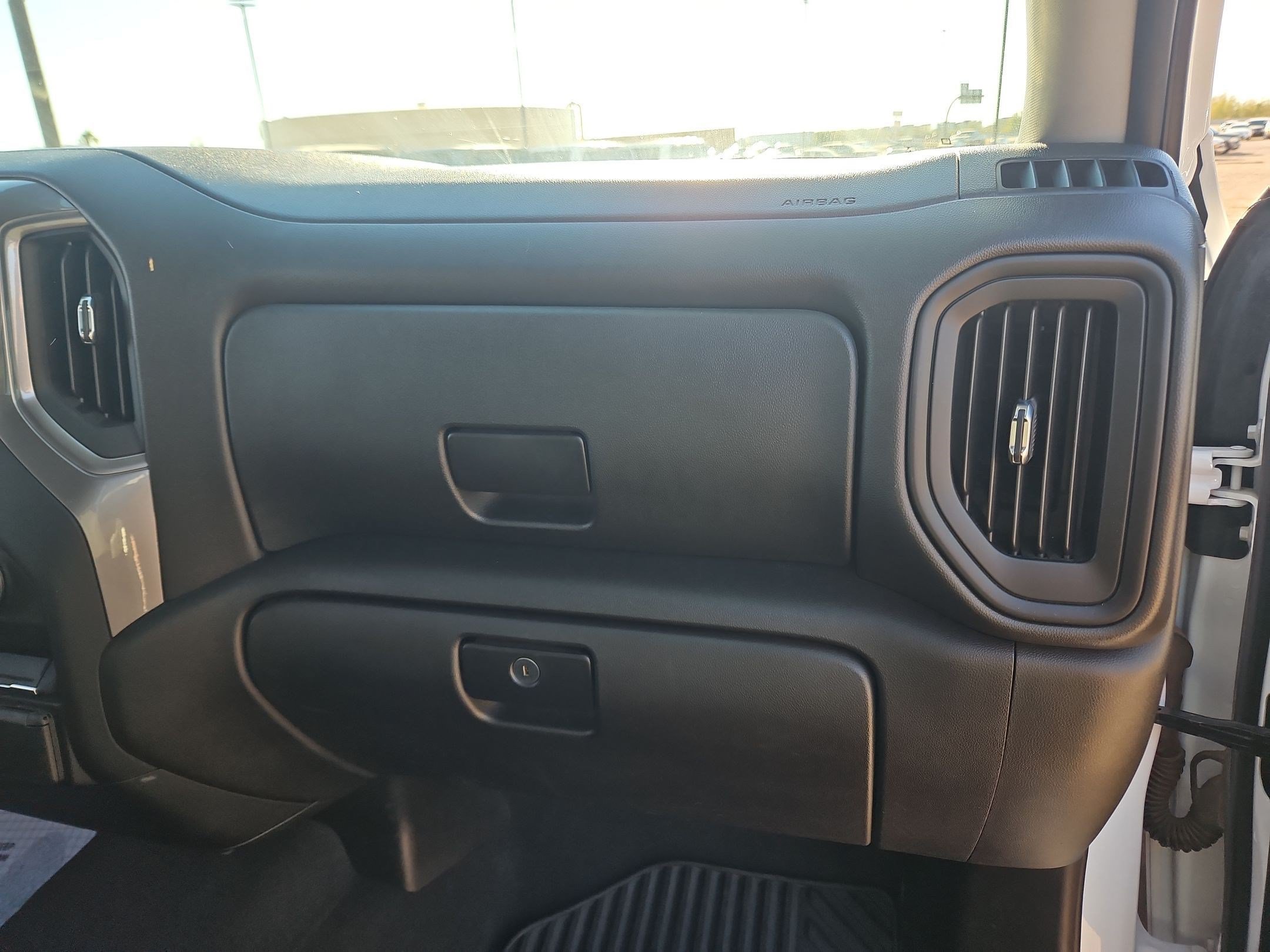 Certified 2023 Chevrolet Silverado 2500 Custom w/ Custom Value Package AWD/4WD image 29