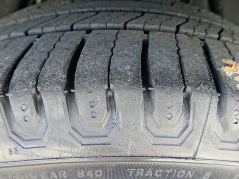 Used 2023 Honda Accord EX image 29