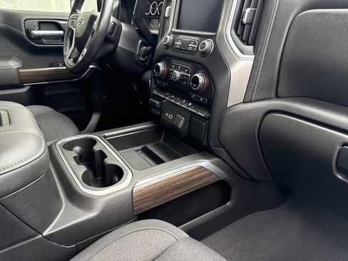 Used 2021 Chevrolet Silverado 1500 RST w/ Bed Protection Package image 46