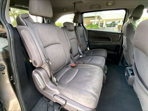 Used 2018 Honda Odyssey EX image 25
