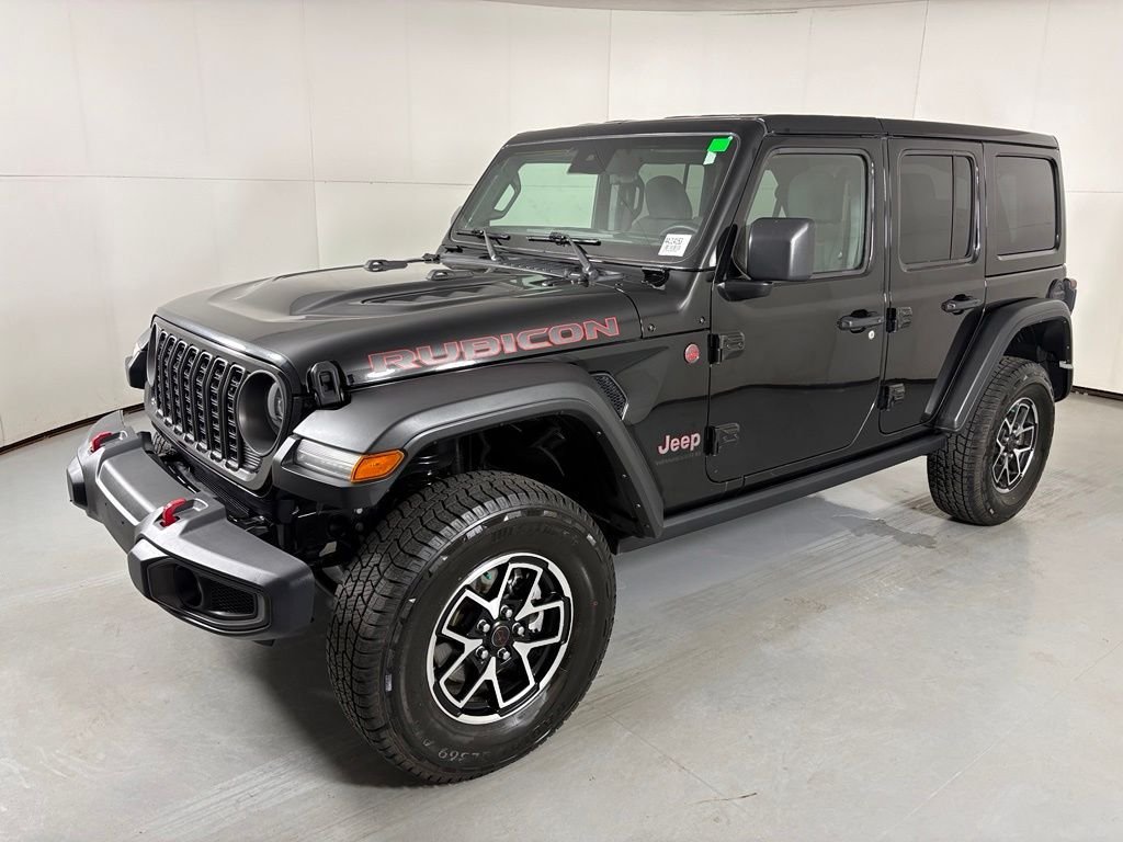 Used 2025 Jeep Wrangler Unlimited Rubicon AWD/4WD image 4