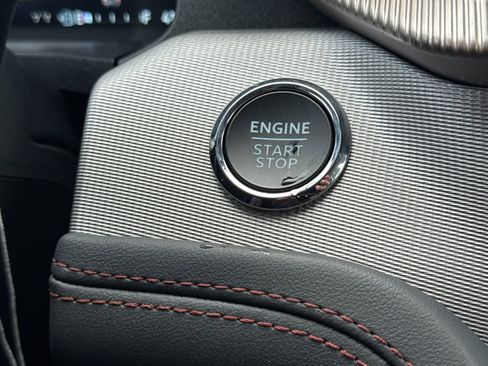 New 2026 Ford Explorer Active w/ Active Comfort Package image 26