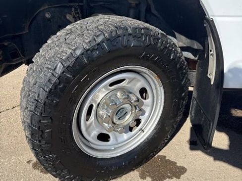 Used 2020 Ford F250 XL w/ Power Equipment Group image 20