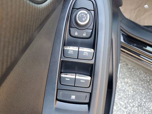 New 2025 Subaru Crosstrek 2.5i Limited w/ Popular Package #4A image 22