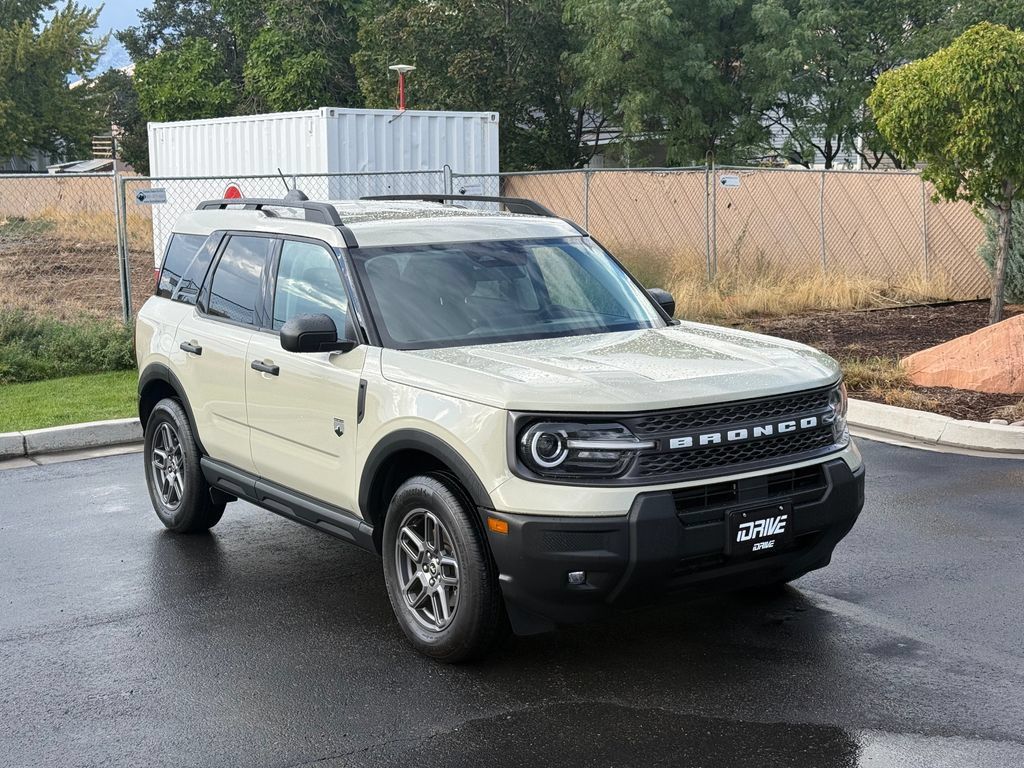 Used 2025 Ford Bronco Sport Big Bend w/ Convenience Package AWD/4WD image 2