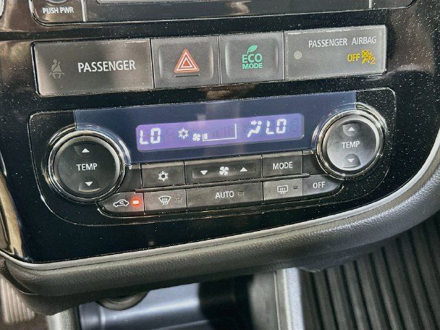 Used 2016 Mitsubishi Outlander AWD image 25