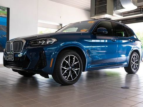 Used 2022 BMW X3 xDrive30i w/ M Sport Package 2 AWD/4WD image 3