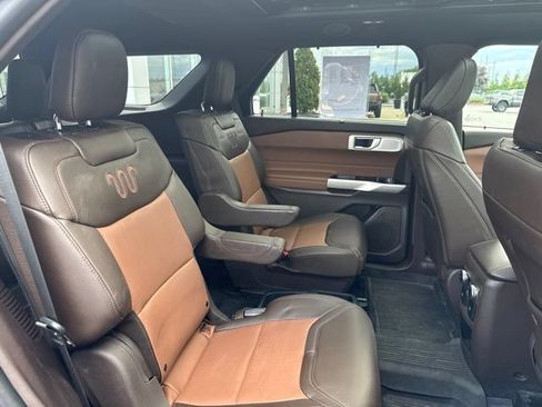 Used 2021 Ford Explorer King Ranch w/ Premium Technology Package AWD/4WD image 28