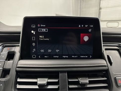 Used 2024 GMC Yukon XL SLT image 20