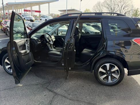 Used 2018 Subaru Forester 2.5i Premium image 17
