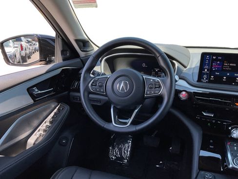 Used 2025 Acura MDX SH-AWD w/ Technology Package image 11