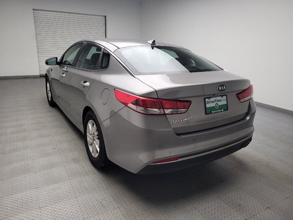 Used 2016 Kia Optima LX w/ LX Convenience Package FWD image 5