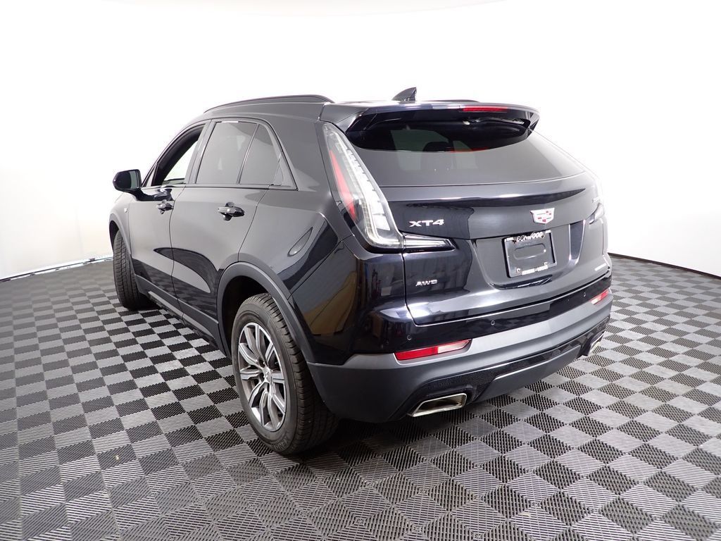 Used 2020 Cadillac XT4 Sport w/ Driver Awareness Package AWD/4WD image 14