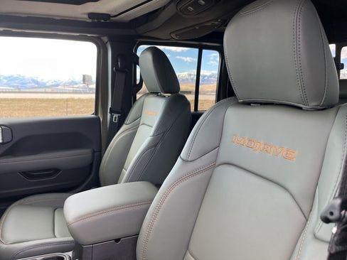 New 2026 Jeep Gladiator Mojave image 14