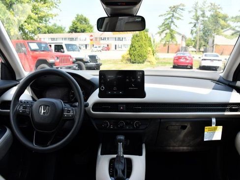 New 2026 Honda HR-V LX image 17