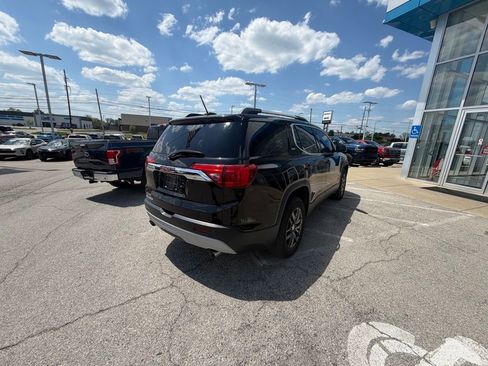 Used 2018 GMC Acadia SLT FWD image 7