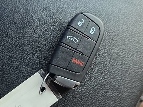 Used 2019 Dodge Challenger SXT RWD image 41