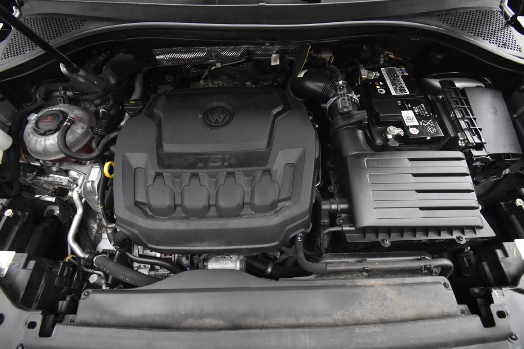 Used 2022 Volkswagen Tiguan SE FWD image 25