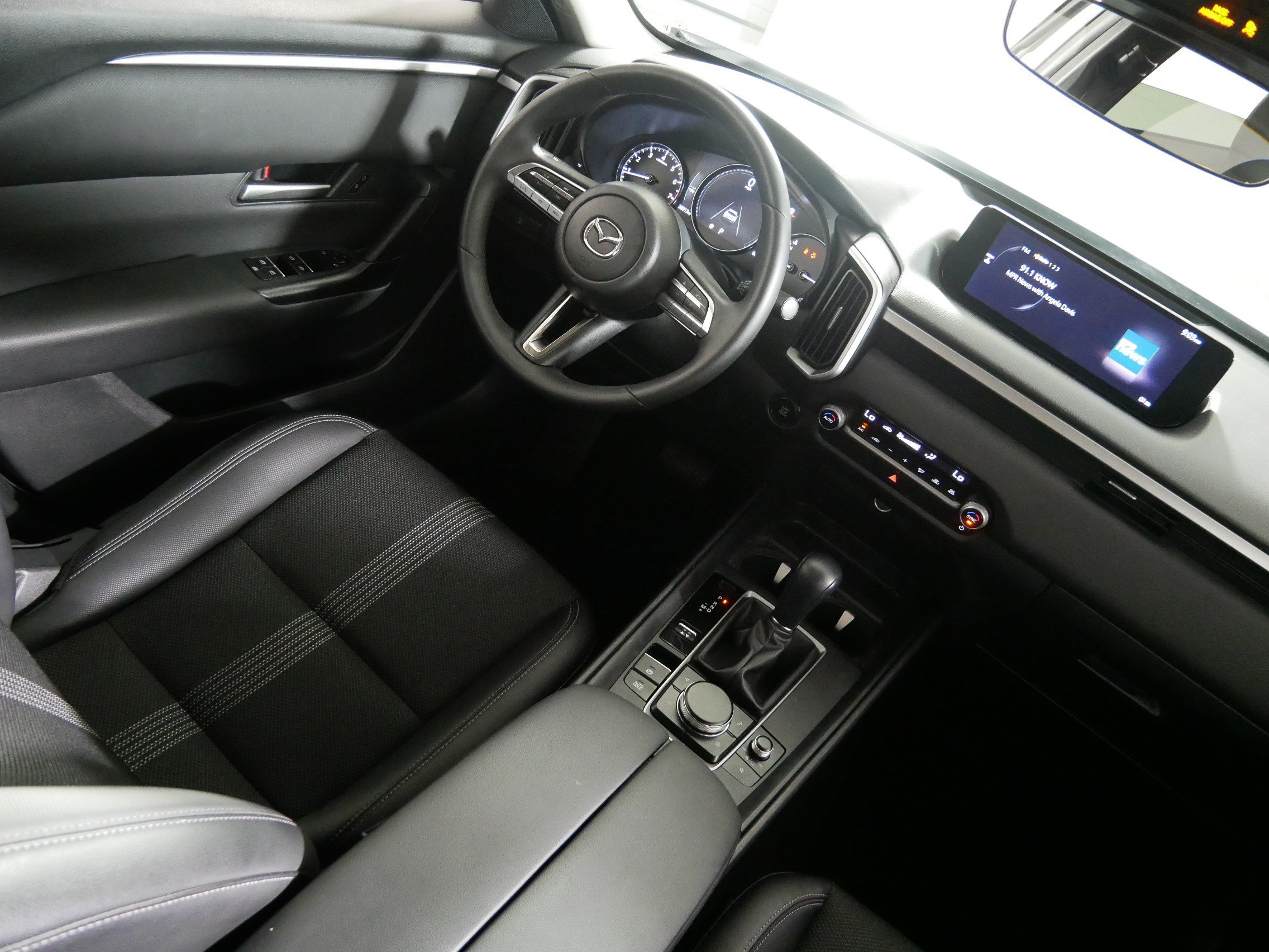 Used 2024 MAZDA CX-50 AWD 2.5 S w/ Cargo Package image 9