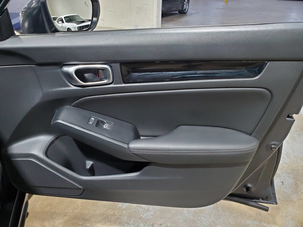Used 2023 Honda Civic EX-L image 17