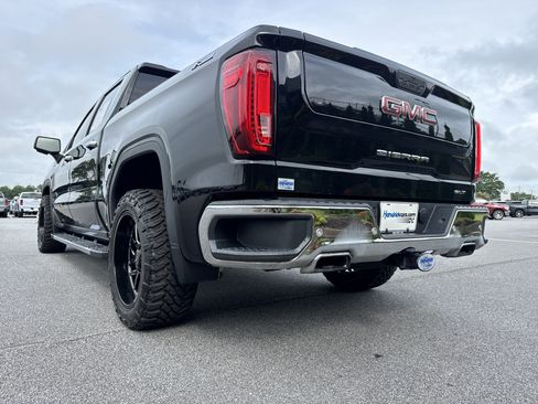 Used 2020 GMC Sierra 1500 SLT w/ SLT Premium Plus Package AWD/4WD image 8