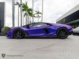 Used 2024 Lamborghini Revuelto image 2
