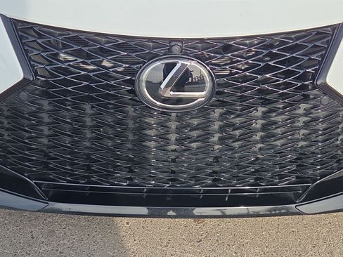 Used 2025 Lexus IS 350 F Sport w/ Navigation Package RWD image 9