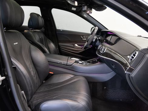 Used 2015 Mercedes-Benz S 63 AMG 4MATIC Sedan w/ Driver Assistance Package image 14