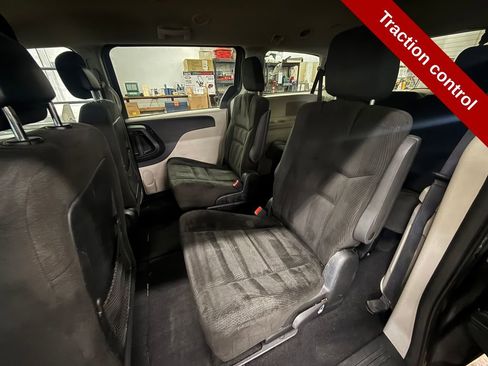 Used 2015 Dodge Grand Caravan SXT w/ Security Group FWD image 28