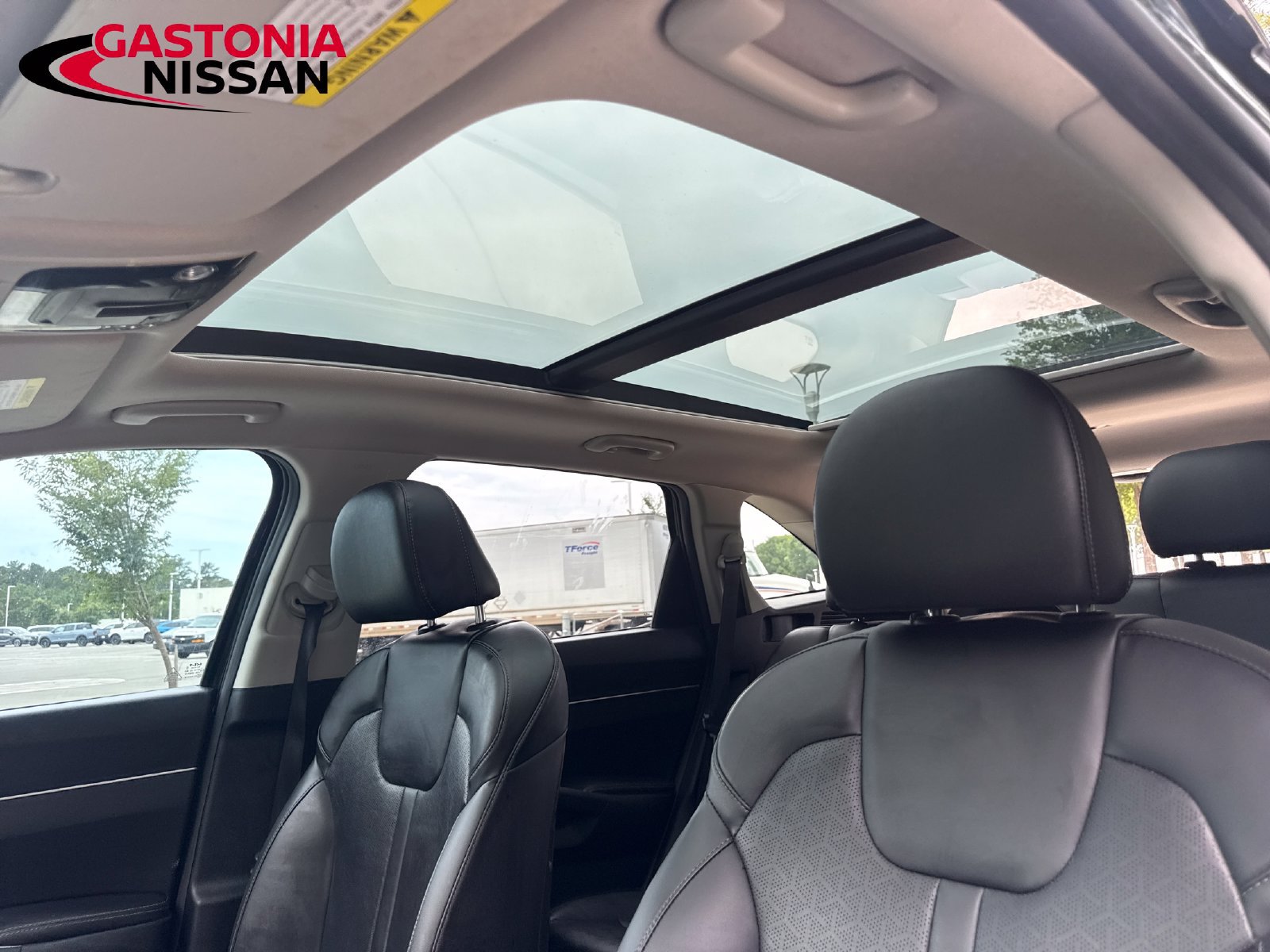 Used 2023 Kia Sorento EX w/ Panoramic Sunroof Package FWD image 33