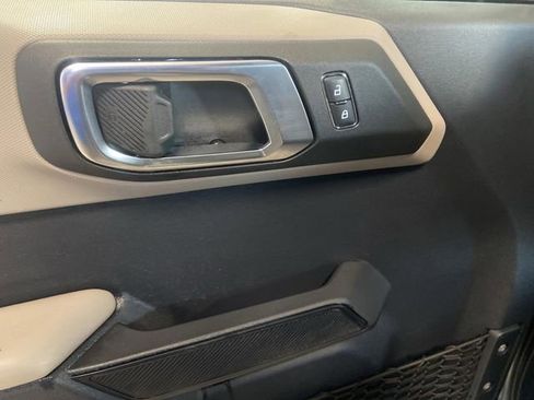 Used 2022 Ford Bronco Big Bend image 28