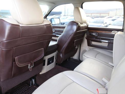 Used 2018 RAM 1500 Laramie Longhorn w/ Longhorn Southfork Package image 17