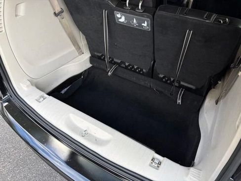 Used 2021 Chrysler Voyager Lxi FWD image 17